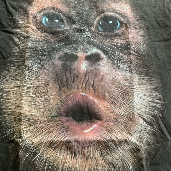 Orangutan face shirt - Picture 2 of 3